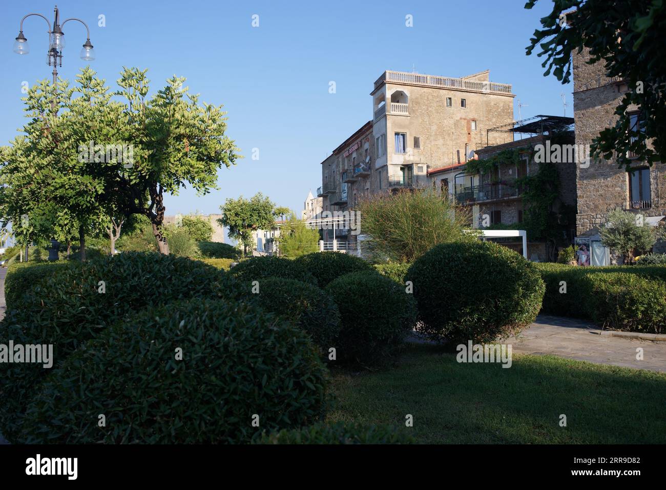 Via del Porto, Acciaroli, Pollica, Cilento, Italia Foto Stock