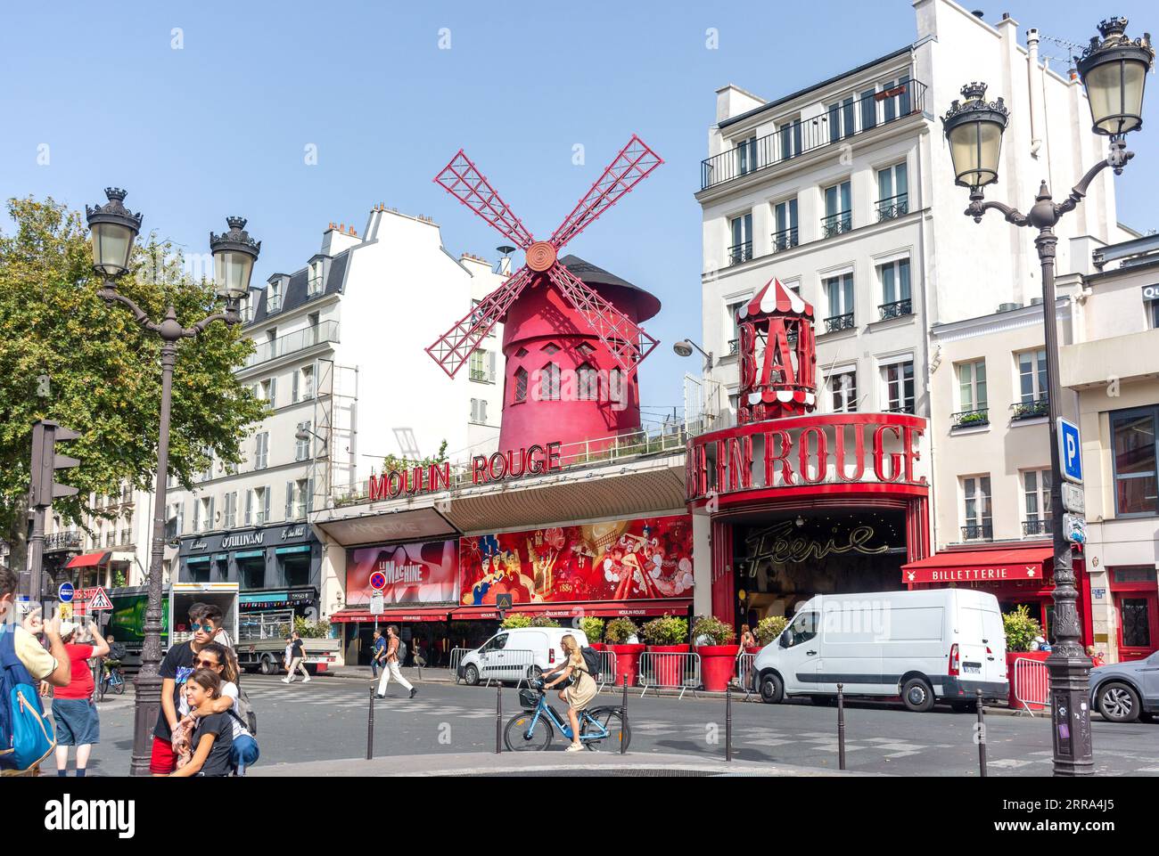 Teatro di cabaret Moulin Rouge, Place Blanche, Boulevard de Clichy, quartiere Pigalle, Parigi, Île-de-France, Francia Foto Stock