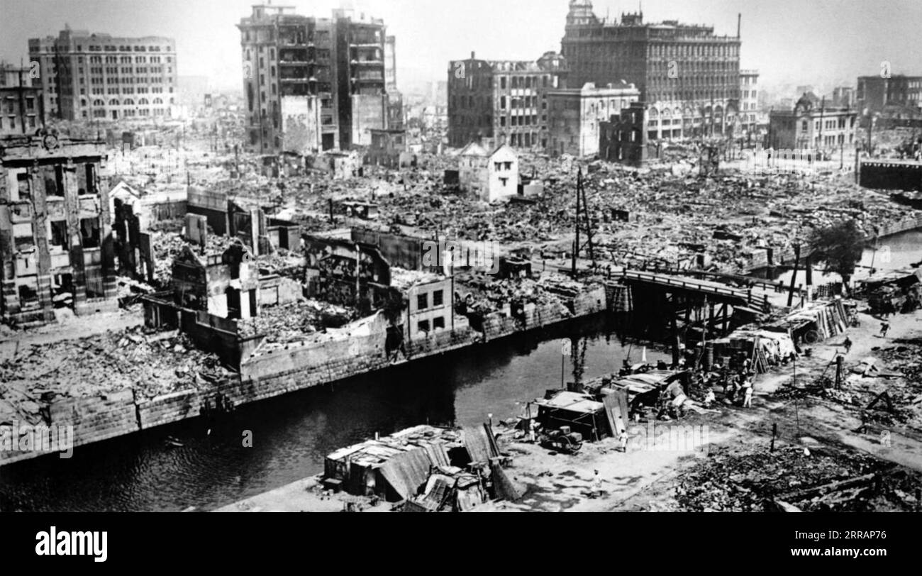 Il TERREMOTO DI TOKYO del Kanō settembre 1923, seguito poco dopo dal grande massacro di, principalmente coreani. Foto Stock