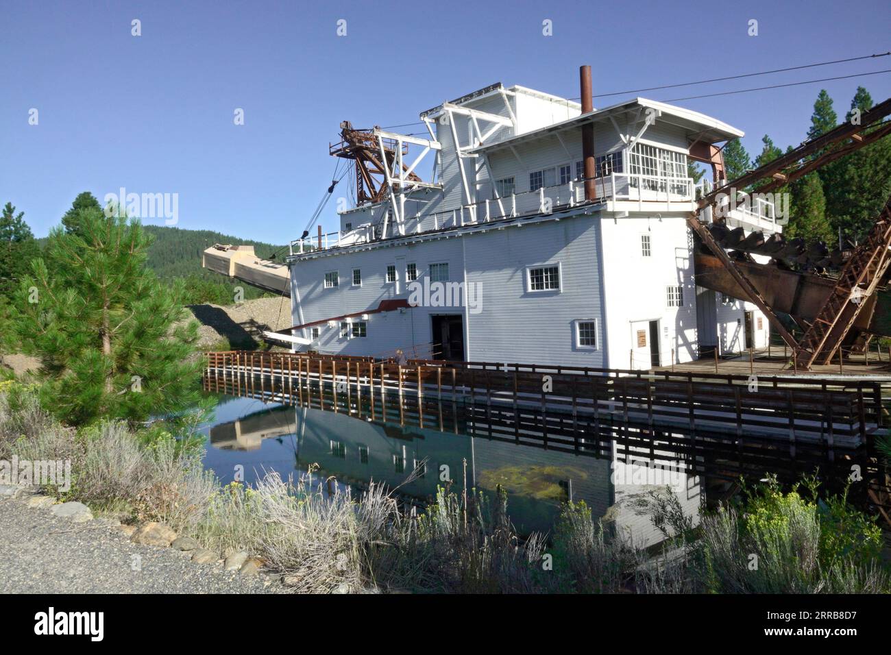 Una vista dell'enorme e storica draga d'oro della Sumpter Valley Dredge State Heritage area, nell'Oregon nord-orientale. La draga è stata utilizzata dal 1912 al 1 Foto Stock