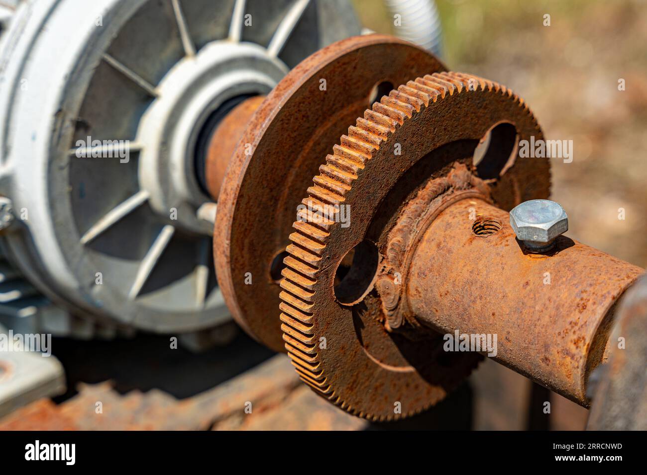 Giunto dell'albero del motore elettrico arrugginito Foto Stock