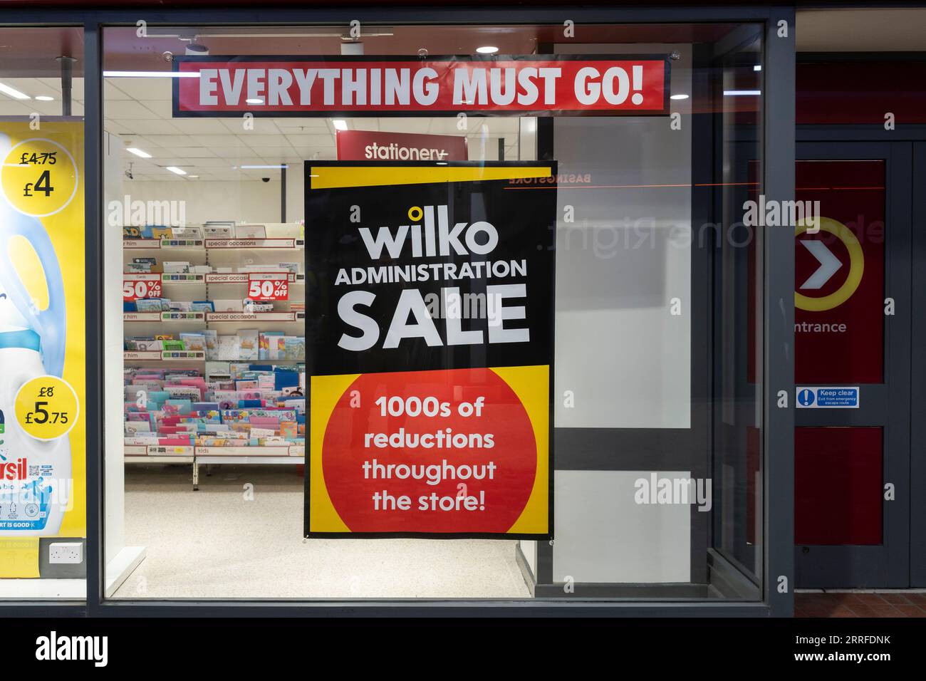 Wilko store a Basingstoke pubblicizza una vendita amministrativa dopo problemi finanziari e può chiudere tutti i negozi se non viene trovato un acquirente. Inghilterra Foto Stock