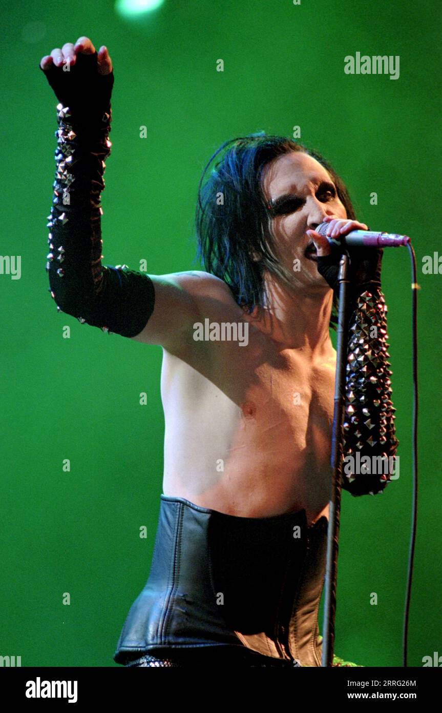 Italia Imola 1999-06-18 : Marilyn Manson in concerto all'autodromo di Imola durante l'Heineken Jammin Festival 1999 Foto Stock