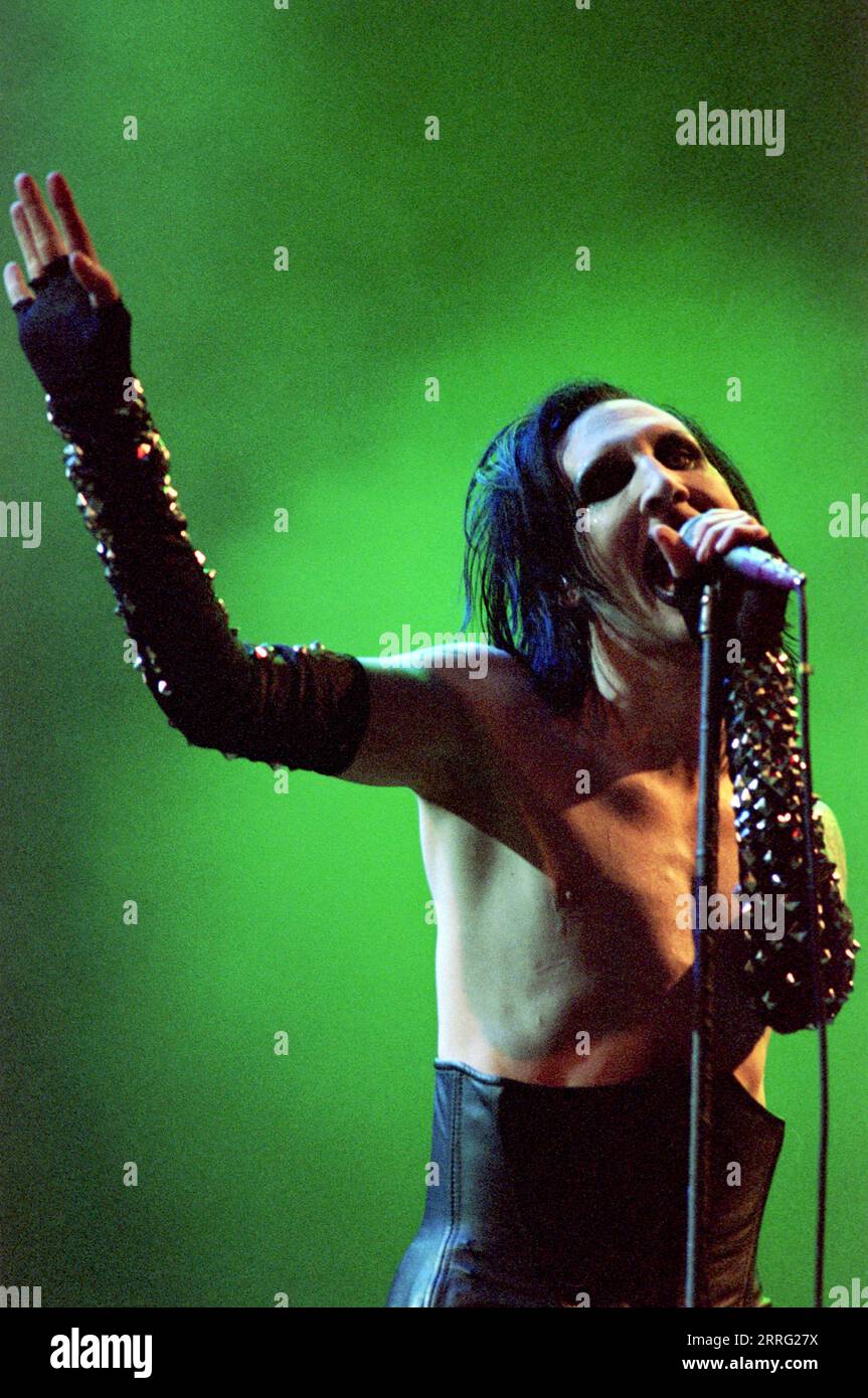 Italia Imola 1999-06-18 : Marilyn Manson in concerto all'autodromo di Imola durante l'Heineken Jammin Festival 1999 Foto Stock