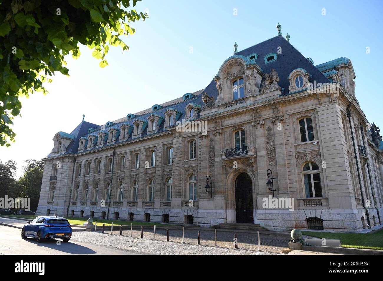 220615 -- LUSSEMBURGO CITY, 15 giugno 2022 -- foto scattata il 14 giugno 2022 mostra una vista della città di Lussemburgo, Lussemburgo. Foto di /Xinhua LUSSEMBURGO-LUSSEMBURGO CITTÀ-SCENARIO RenxPengfei PUBLICATIONxNOTxINxCHN Foto Stock