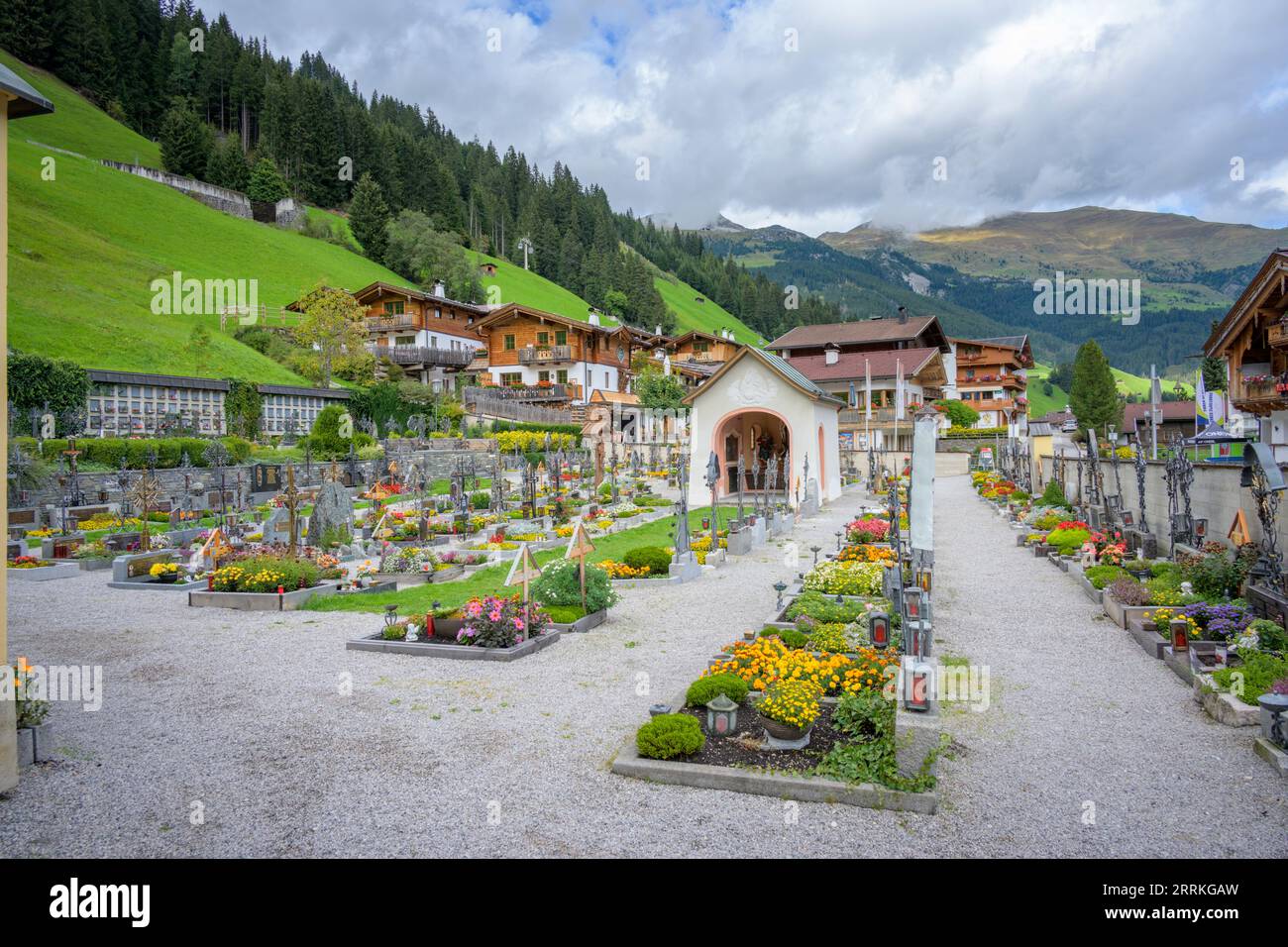 Austria, Tirolo, Zillertal, Hintertux, cimitero Foto Stock