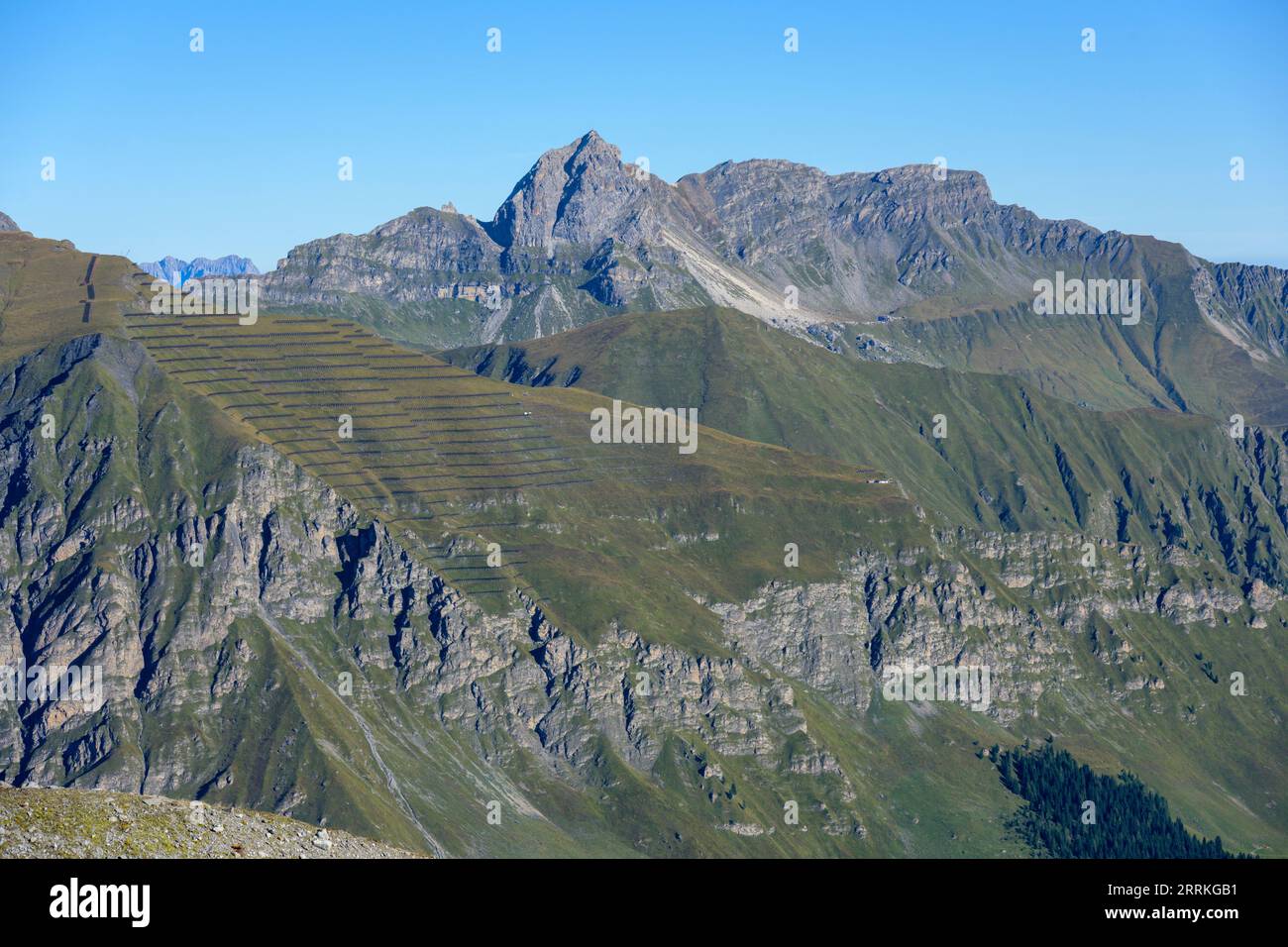 Austria, Tirolo, Zillertal, vista dal Tuxer Fernerhaus a Kellenspitze. Foto Stock