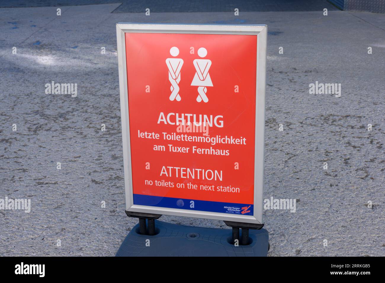 Austria, Tirolo, Zillertal, ultimo bagno al Tuxer Fernerhaus. Foto Stock