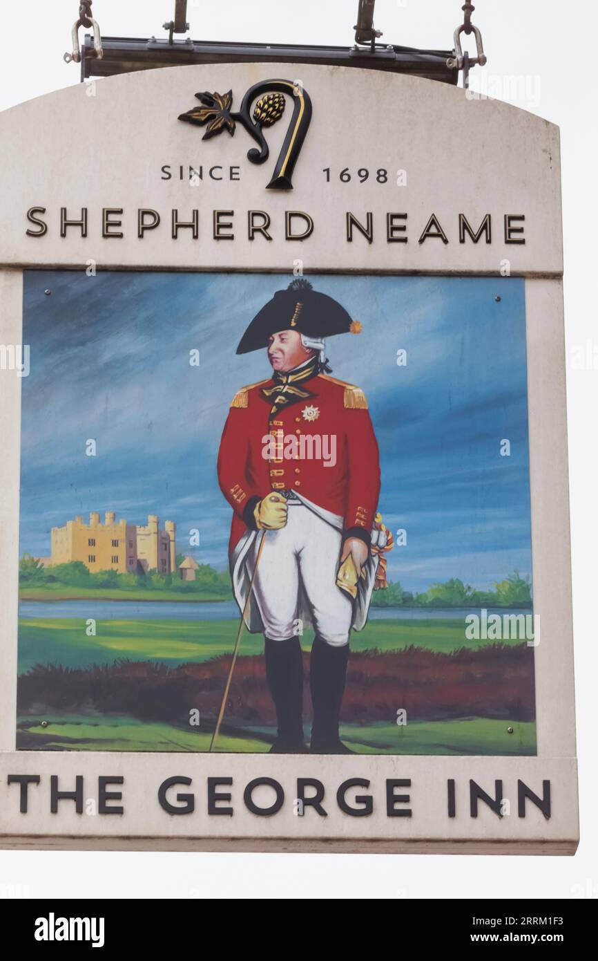 Inghilterra, Kent, Maidstone, Leeds, il cartello del George Inn Pub Foto Stock