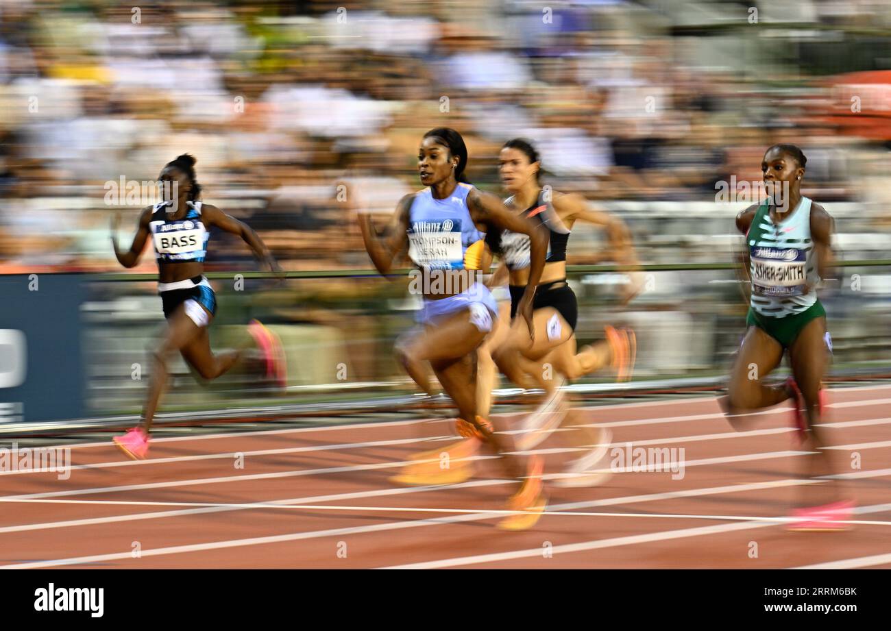 Bruxelles, Belgio. 8 settembre 2023. Elaine Thompson-Herah (C) raffigurato in azione durante la gara dei 100 m, all'edizione 2023 del Memorial Van Damme Diamond League Meeting, evento di atletica leggera, a Brussel, venerdì 08 settembre 2023. BELGA PHOTO JASPER JACOBS Credit: Belga News Agency/Alamy Live News Foto Stock