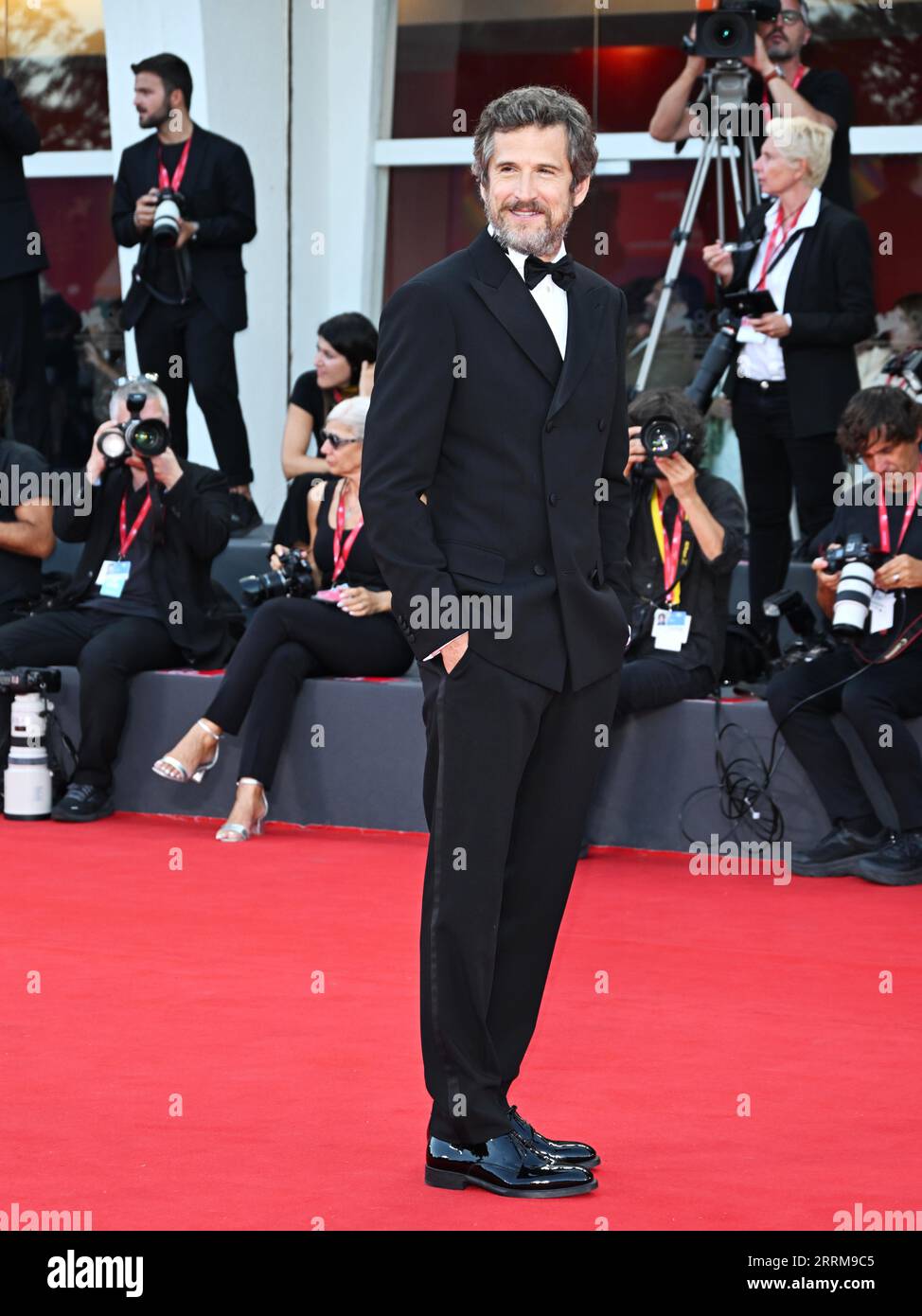 Venezia, . 8 settembre 2023. Sera 10 - Red Carpet Film Hors-Saison. Nella foto Guillaume Canet Credit: Independent Photo Agency/Alamy Live News Foto Stock