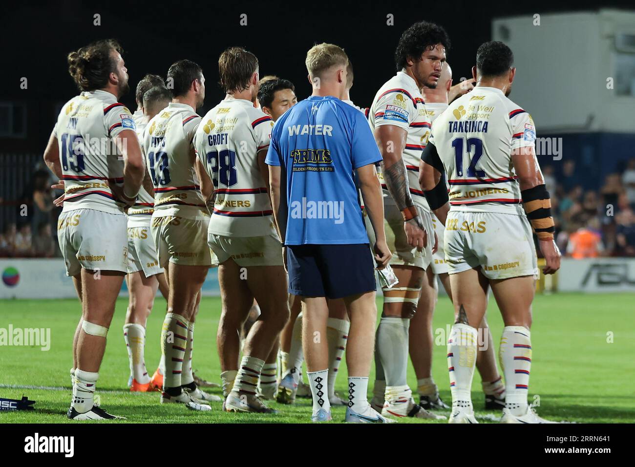 Wakefield, Regno Unito. 8 settembre 2023. BE Well Support Stadium, Wakefield, West Yorkshire, 8 settembre 2023. Betfred Super League Wakefield Trinity vs Catalans Dragons Wakefield Trinity guarda come Catalans Dragons segnano un'altra meta credito: Touchlinepics/Alamy Live News Foto Stock