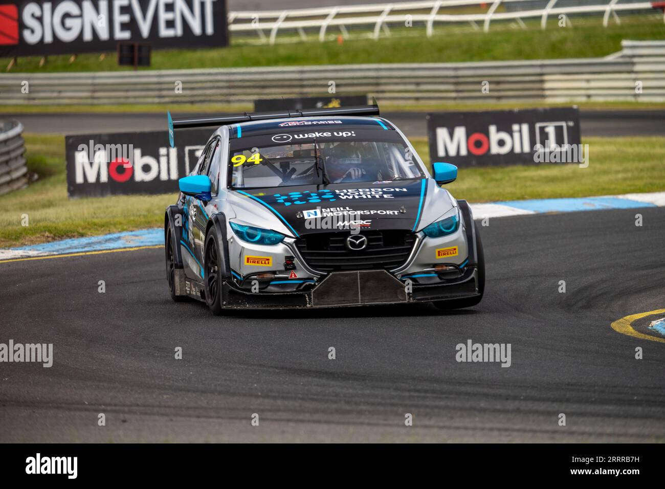 Sandown Park, Australia. 9 settembre 2023. Cameron McLeod entra nella curva 11 durante la prima gara per la categoria MARC Cars e invitata. Crediti: James Forrester/Alamy Live News Foto Stock