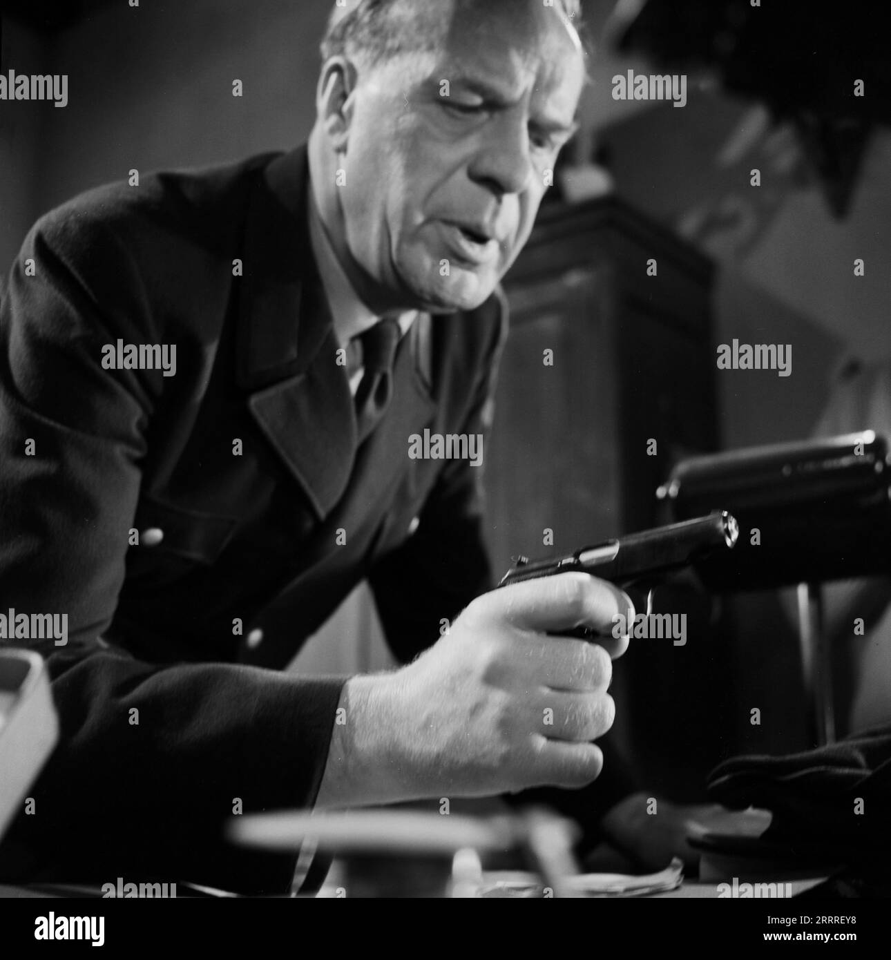 Agatha, laß das Morden Sein!, Krimikomödie, Deutschland 1960, Regie: Dietrich Haugk, Darsteller: Beppo Brem Foto Stock