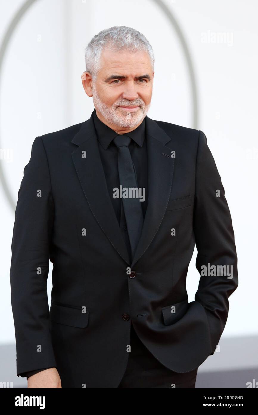 Italia, Lido di Venezia, 08 settembre 2023: Stephane Brize partecipa ad un Red carpet per il film "Hors-Saison" ("fuori stagione") alla 80° Mostra Internazionale d'Arte cinematografica di Venezia l'8 settembre 2023 a Venezia. Foto © Ottavia da re/sintesi/Alamy Live News Foto Stock