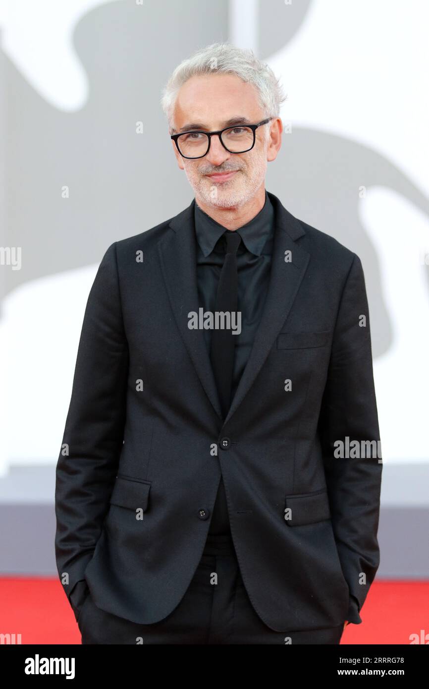 Italia, Lido di Venezia, 08 settembre 2023: Vincent Delerm partecipa ad un Red carpet per il film "Hors-Saison" ("fuori stagione") alla 80° Mostra Internazionale d'Arte cinematografica di Venezia l'8 settembre 2023 a Venezia. Foto © Ottavia da re/sintesi/Alamy Live News Foto Stock