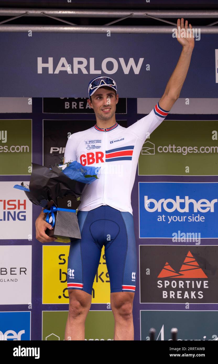 Ethan Vernon sul podio Best British Rider Tour of Britain Stage 6 Cycle Race Harlow Essex Foto Stock