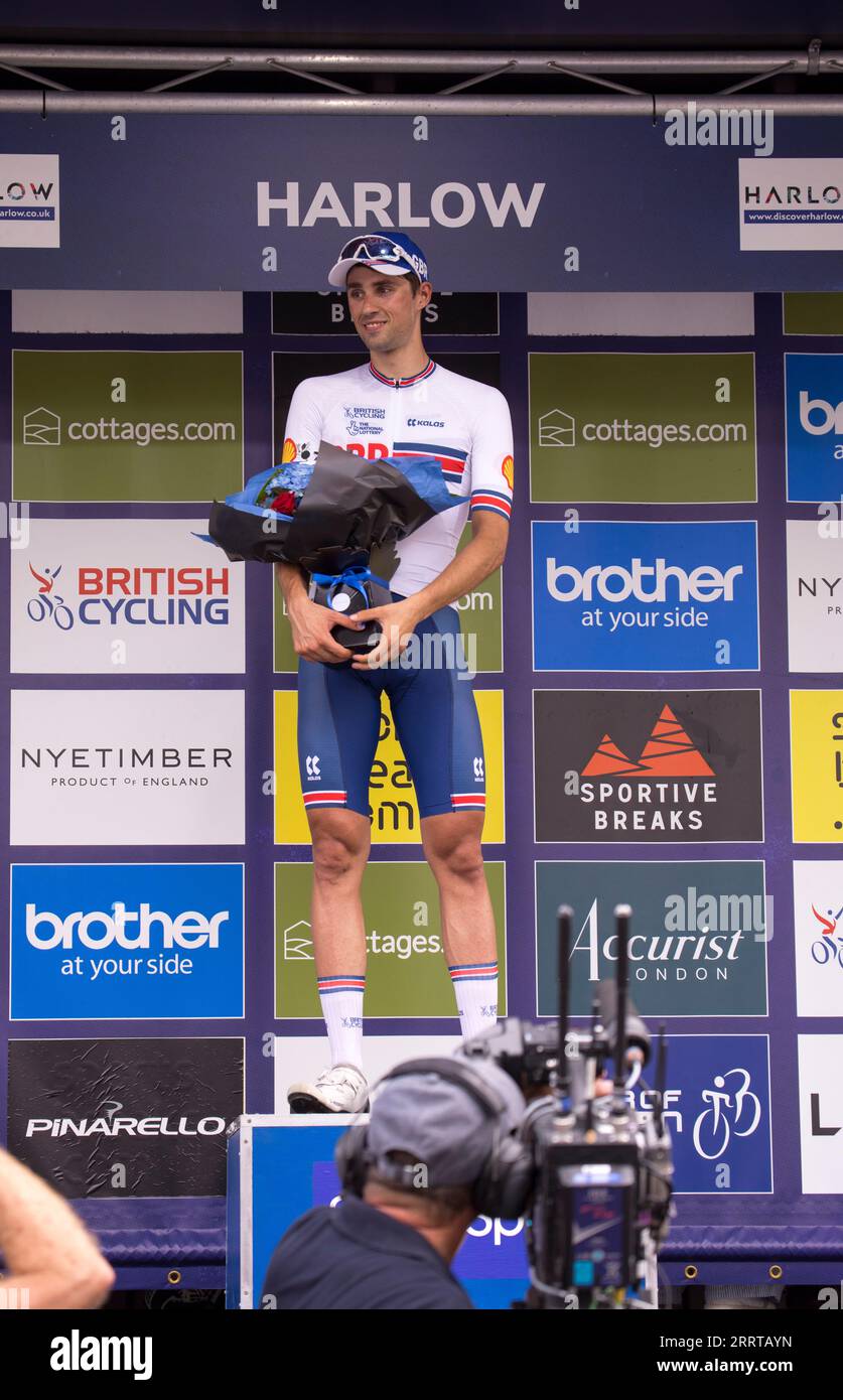 Ethan Vernon sul podio Best British Rider Tour of Britain Stage 6 Cycle Race Harlow Essex Foto Stock