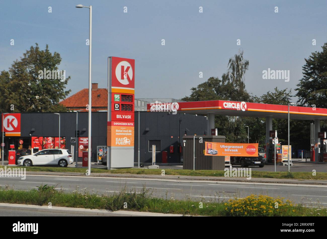09 settembre 2023/stazione di servizio K-Circle a Srounding Herlve capitale danese Copenaghen Danimarca. (Foto: Francis Joseph Dean/Dean Pictures) Foto Stock