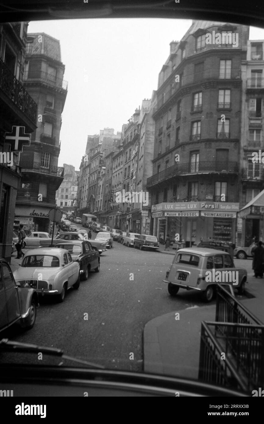 Enge Pariser Straße, 1962. Stretta via Parigi, 1962. Foto Stock