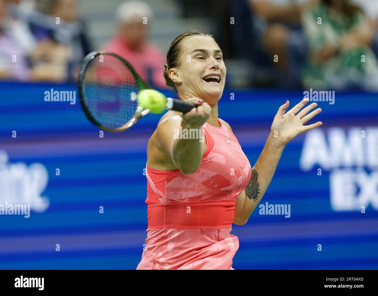 New York, USA, 9 settembre 2023. Aryna Sabalenka in azione agli US Open Championships 2023 al Billie Jean King National Tennis Center sabato 9 settembre 2023. © Juergen Hasenkopf / Alamy Live News Foto Stock