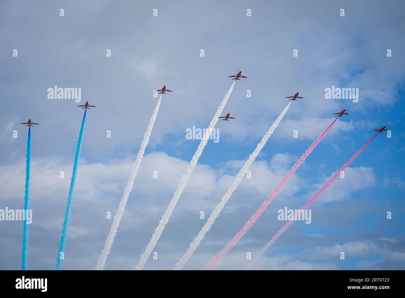 Ayr, Scozia, Regno Unito. 9 SETTEMBRE 2023 , AYR , SCOZIA , FESTIVAL DEL VOLO, le frecce rosse si sono esibite al festival del volo ad ayr oggi, migliaia di spettatori hanno visto come aviatori eseguire acrobazie su vari aerei credito: Reiss McGuire/Alamy Live News Foto Stock