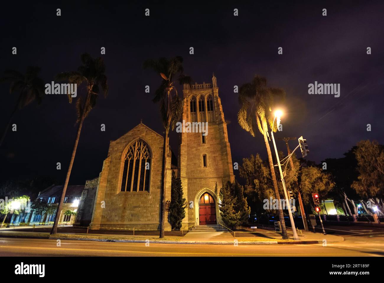 Chiesa Episcopale della Trinità di notte - Santa Barbara, California Foto Stock