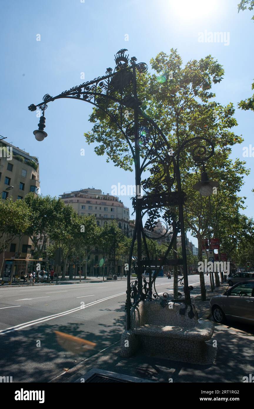 FAROLA PASEO DE GRACIA, BARCELLONA. AUTORE: PERE FALQUES, 1900, S.XX. Foto Stock