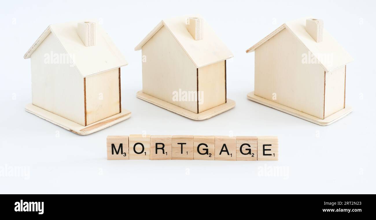 L'aumento dei costi dei mutui ha messo i proprietari di case in difficoltà finanziarie Foto Stock