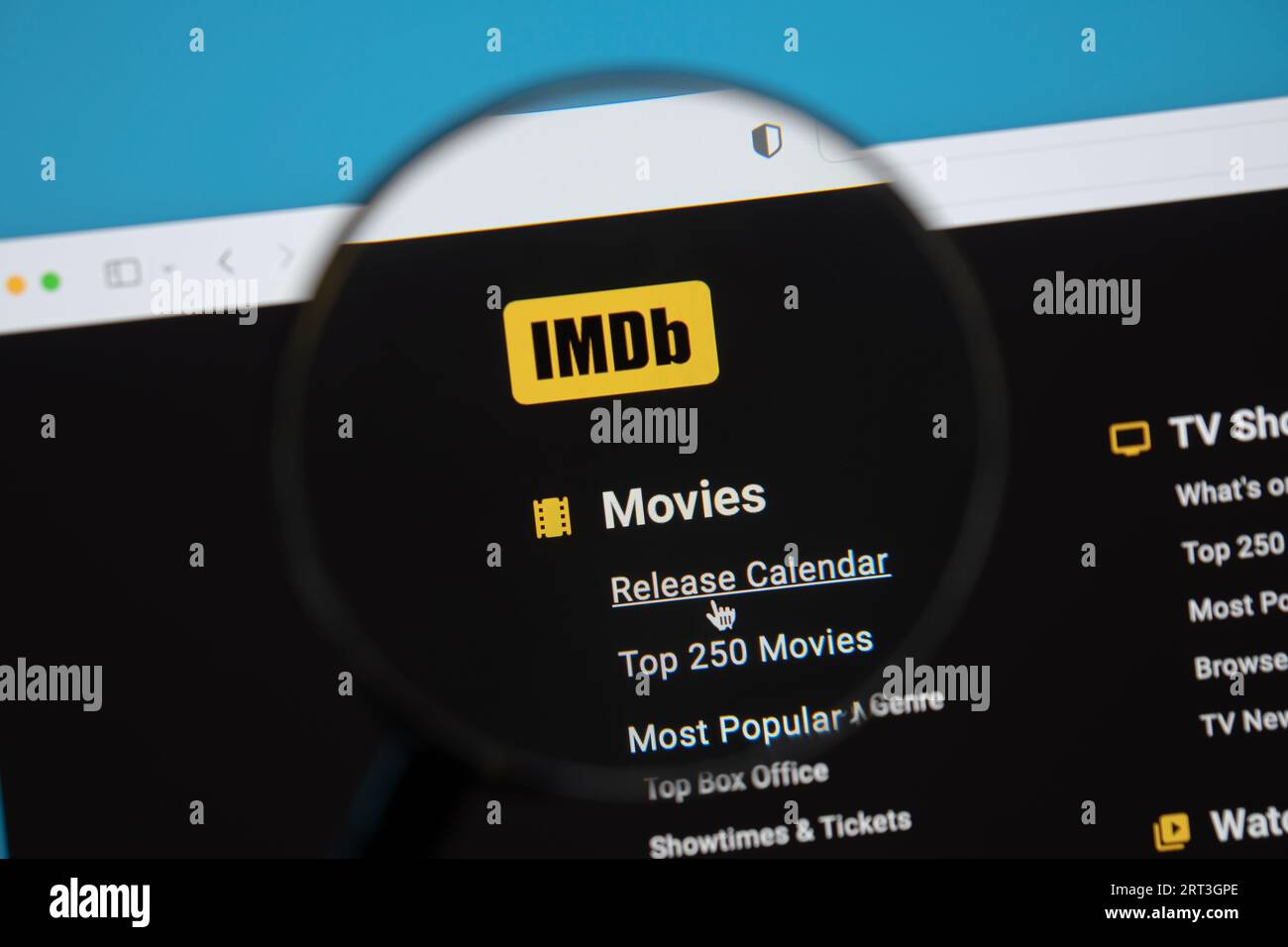 Ostersund, Svezia - 7 settembre 2023: Sito Web IMDb su schermo di un computer. IMDb è un database online di informazioni relative a film, serie televisive, e. Foto Stock