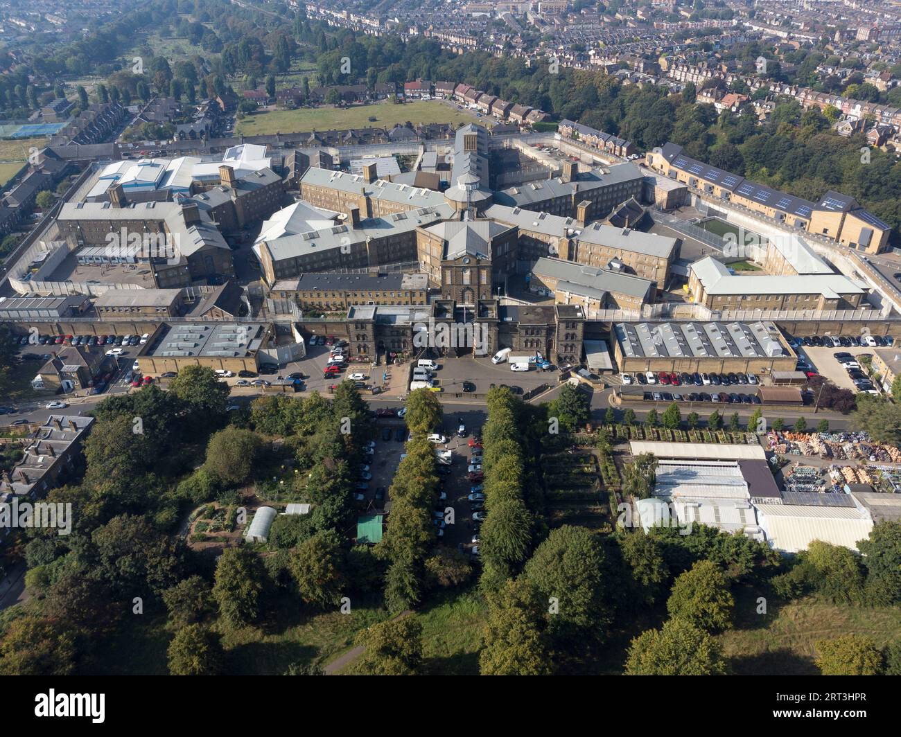 Una visione generale della prigione di Wandsworth dall'alto. Il sospetto di terrorismo Daniel Abed Khalife e' in fuga. Immagine scattata il 7 settembre 2023. © bel Foto Stock