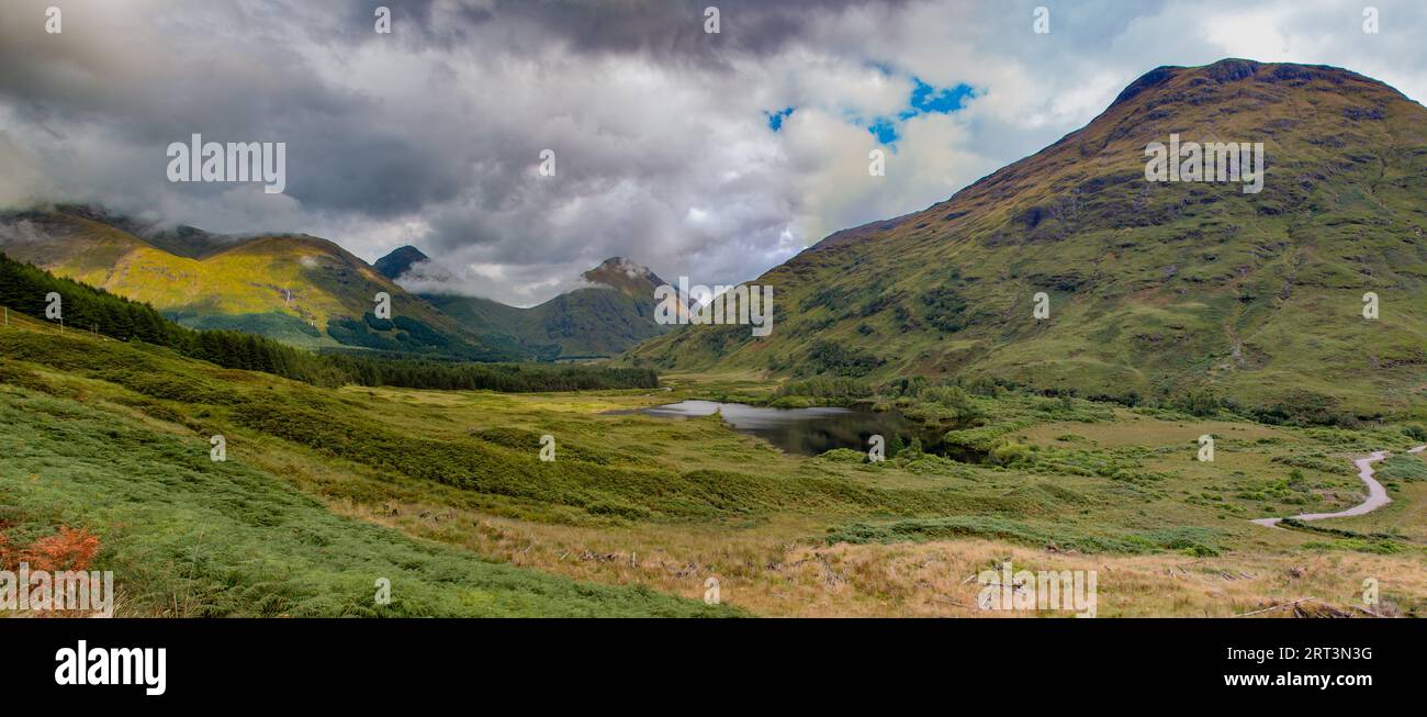 L'isolata e inquietante Glen Etive, Glencoe, location delle riprese di James Bond Skyfall. Foto Stock