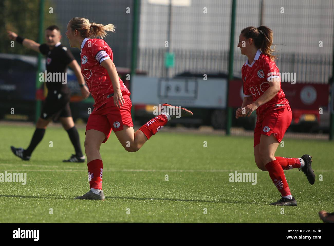 Ocean Park, Cardiff, Galles del Sud, Regno Unito. 10 SETTEMBRE 2023. L'attaccante femminile del Cardiff City Cori Williams festeggia un gol. Foto Stock
