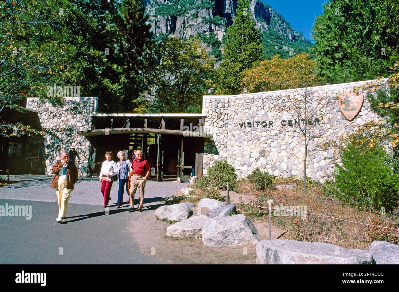 Visitors Center, Yosemite National Park, Yosemite Valley, California, USA Foto Stock