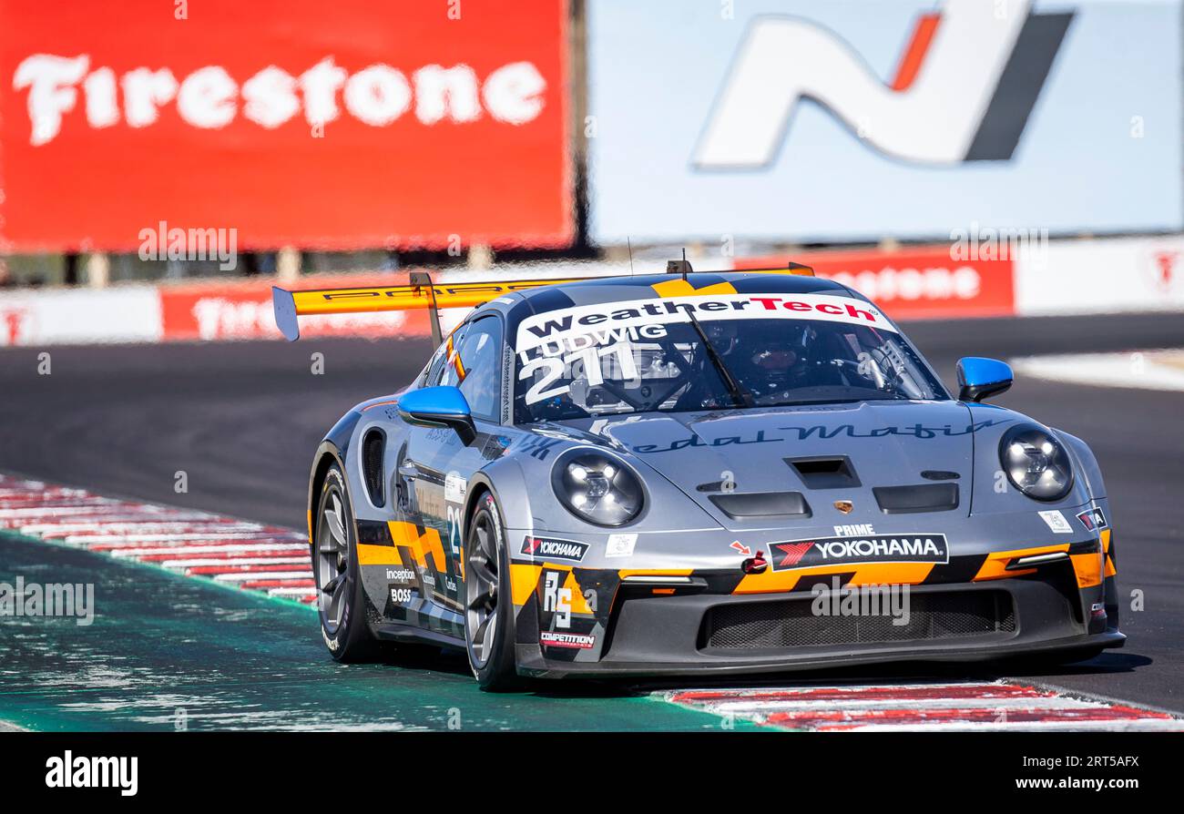 09 settembre 2023 Monterey, CA, U.S.A. il pilota Peter Ludwig torna subito a casa durante il Firestone Grand Prix di Monterey Porsche Sprint Challenge gara 2 USA West al WeatherTech Raceway Laguna Seca Monterey, CA Thurman James/CSM (Credit Image: © Thurman James/Cal Sport Media) Foto Stock