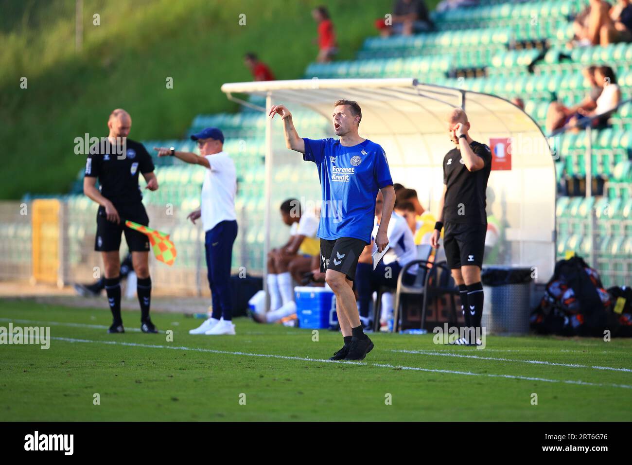 Gladsaxe, Danimarca. 8 settembre 2023. L'allenatore danese Jan Michaelsen ha visto durante un'amichevole tra la Danimarca U20 e la Francia U20 al Gladsaxe Stadion di Gladsaxe. (Foto: Gonzales Photo - Chrisitan Midtgaard). Foto Stock