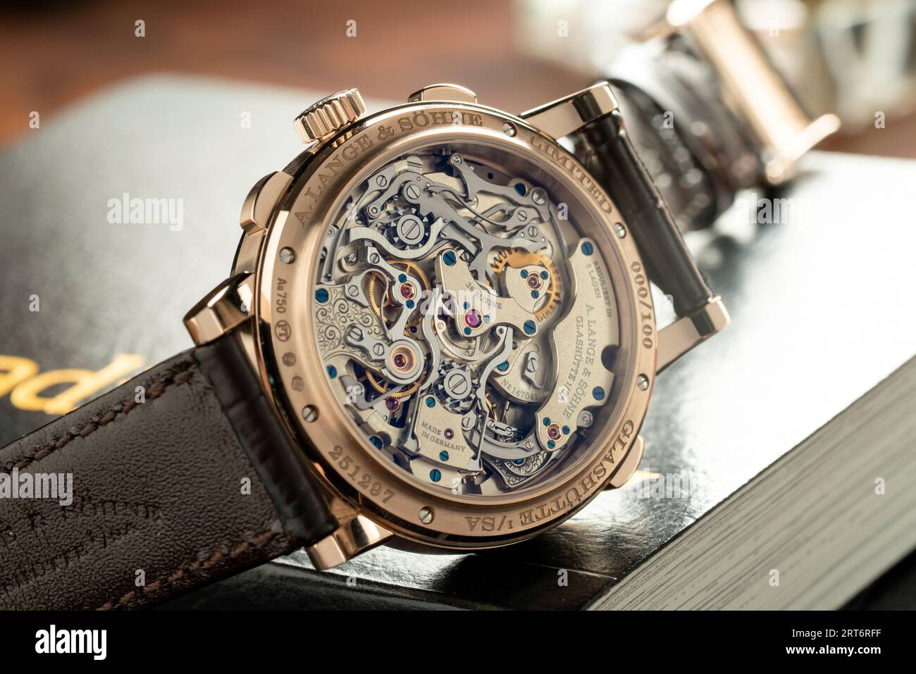 A. Lange & Söhne 1815 Rattrapante Honeygold omaggio a F. A. Lange 425,050 Foto Stock