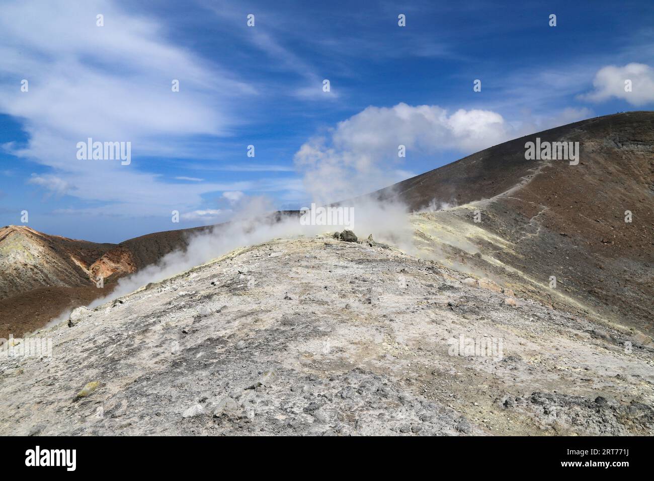 Paesaggio vulcanico delle isole Eolie d'Italia Foto Stock