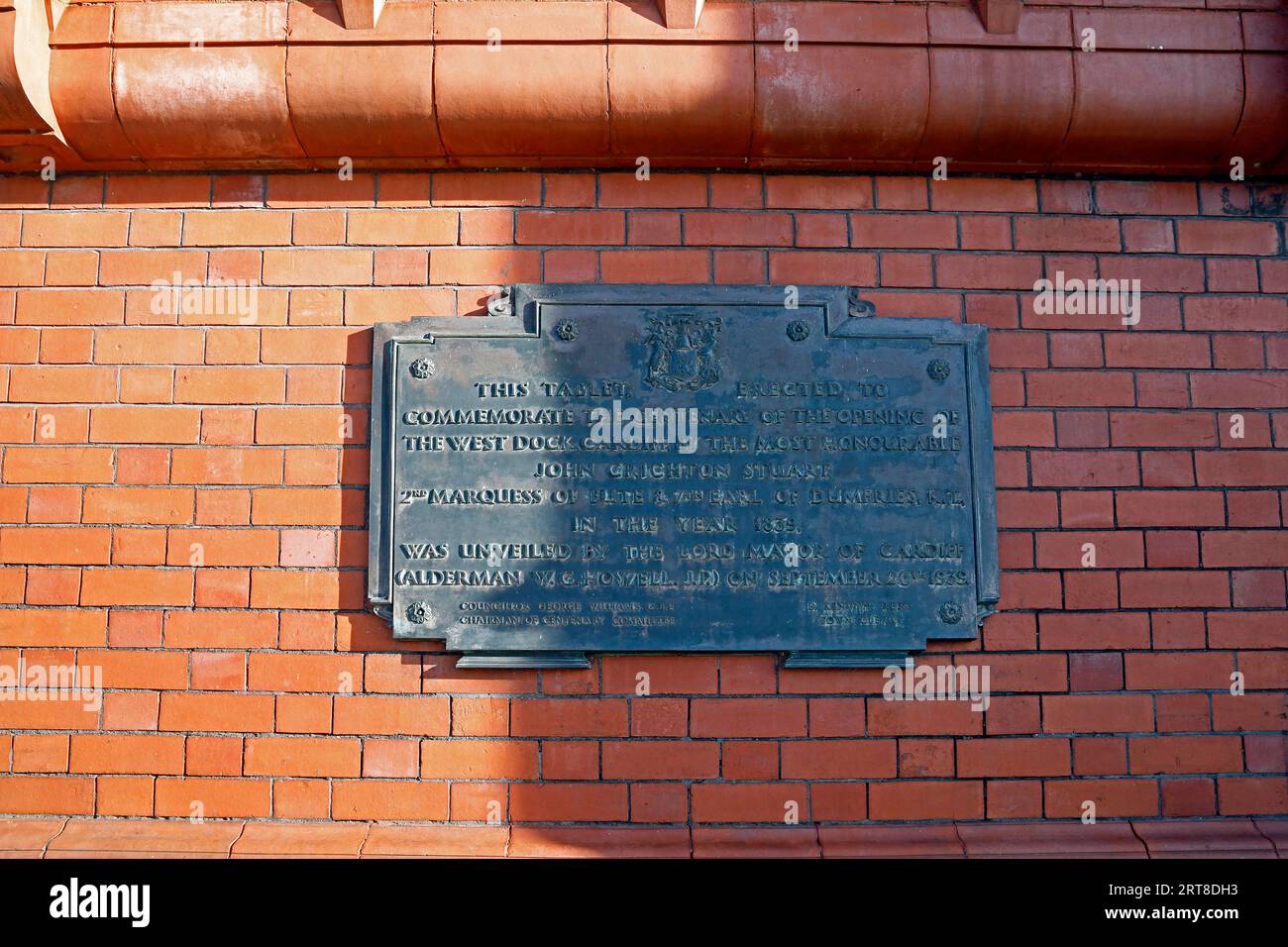 Targa commemorativa del Pierhead Building, Cardiff Bay Foto Stock