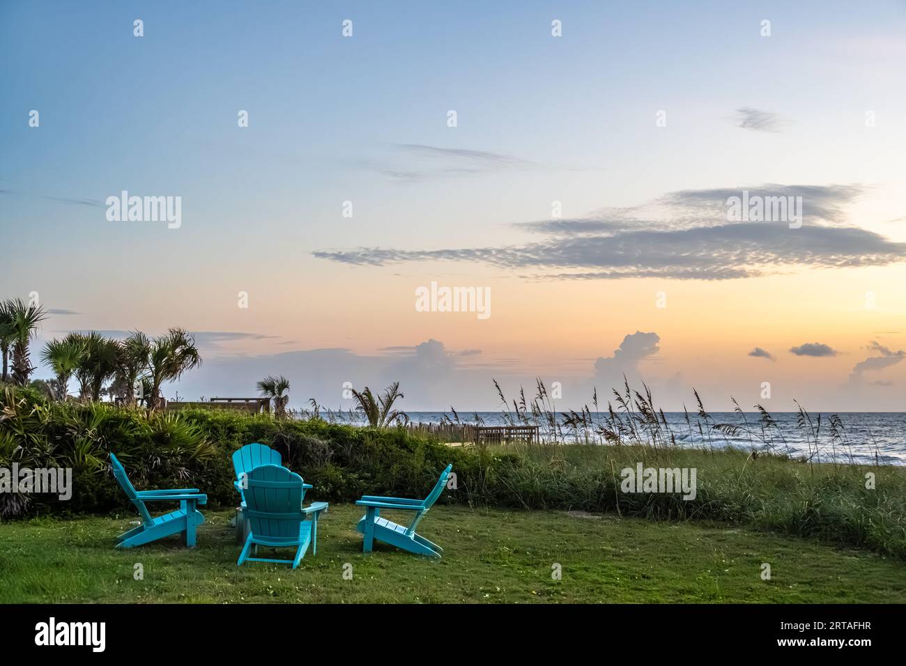 Splendida alba sull'oceano a South Ponte Vedra Beach, Florida, appena a nord di St. Augustine. (USA) Foto Stock