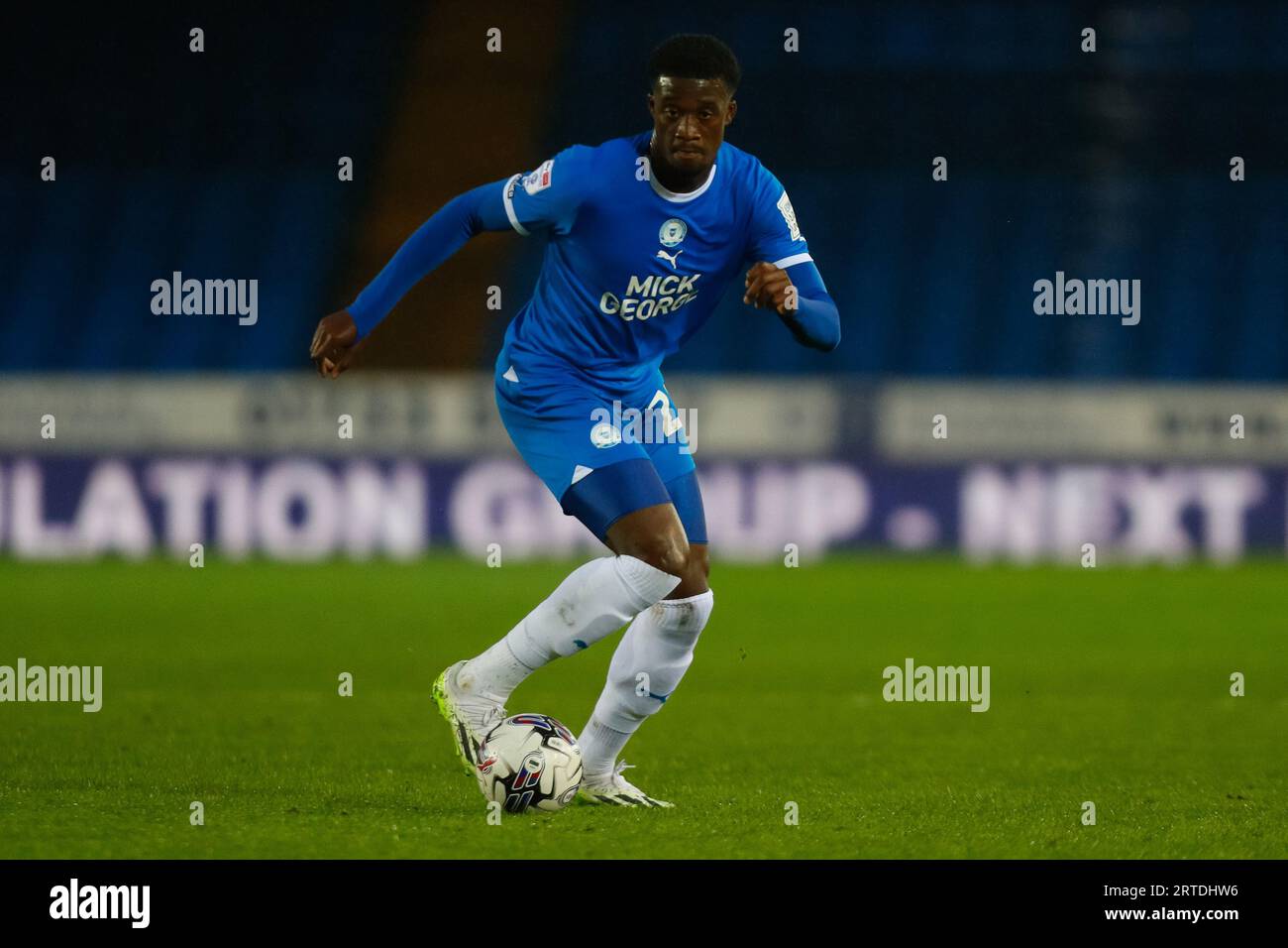 12 settembre 2023; Weston Homes Stadium, Peterborough, Cambridgeshire, Inghilterra; EFL Trophy Football, Peterborough United contro Cambridge United; Emmanuel Fernandez del Peterborough United Foto Stock