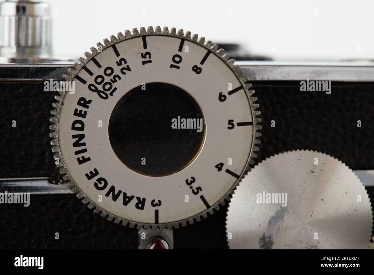Macro, primo piano della vecchia tecnologia, fotocamera Argus Range Finder da 35 mm!!! Foto Stock
