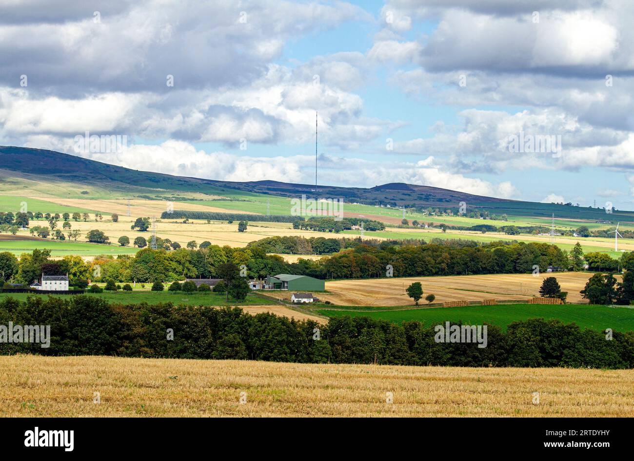 Vista panoramica di settembre della Strathmore Valley e delle Sidlaw Hills a Dundee, Scozia Foto Stock