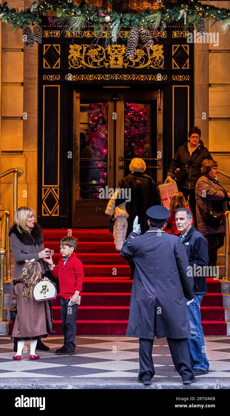 Il Plaza Hotel Manhattan   New York New York, Stati Uniti d'America Foto Stock