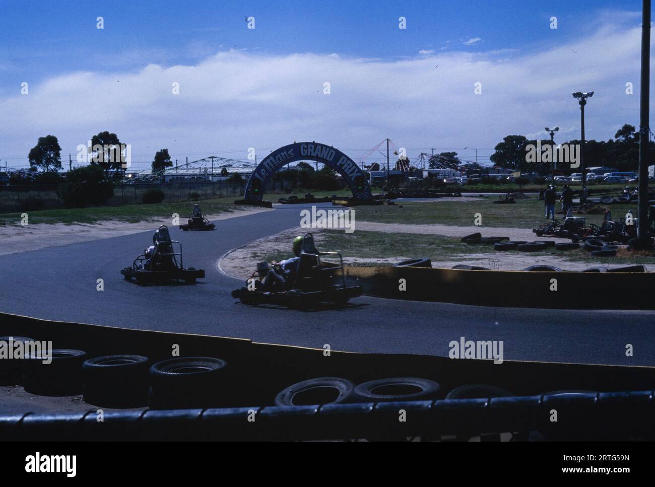 Melbourne, Australia dicembre 1999: Cattura storica di una vivace pista di go-kart degli anni '1990 Foto Stock