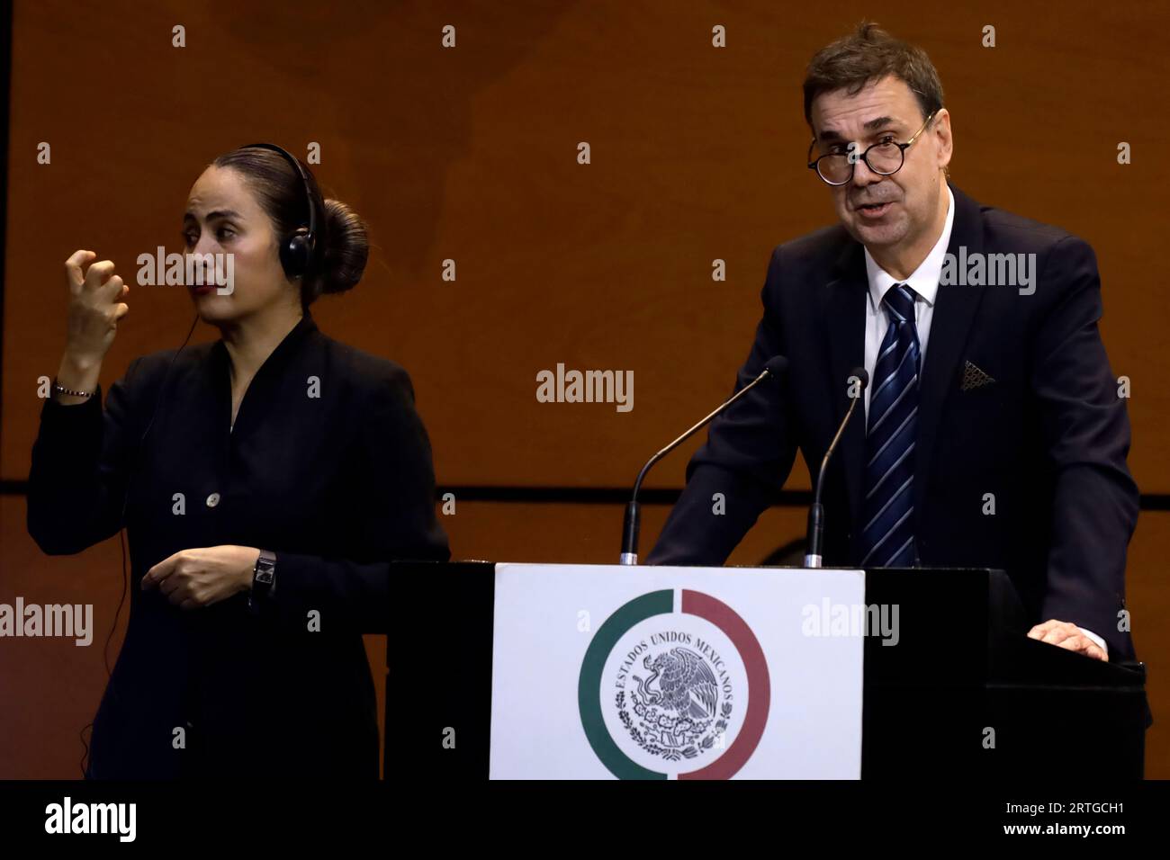 Non esclusiva: 12 settembre 2023, città del Messico, Messico: Michael Vaillant, dal National Center for Space Studies in Francia al Mexico Public He Foto Stock