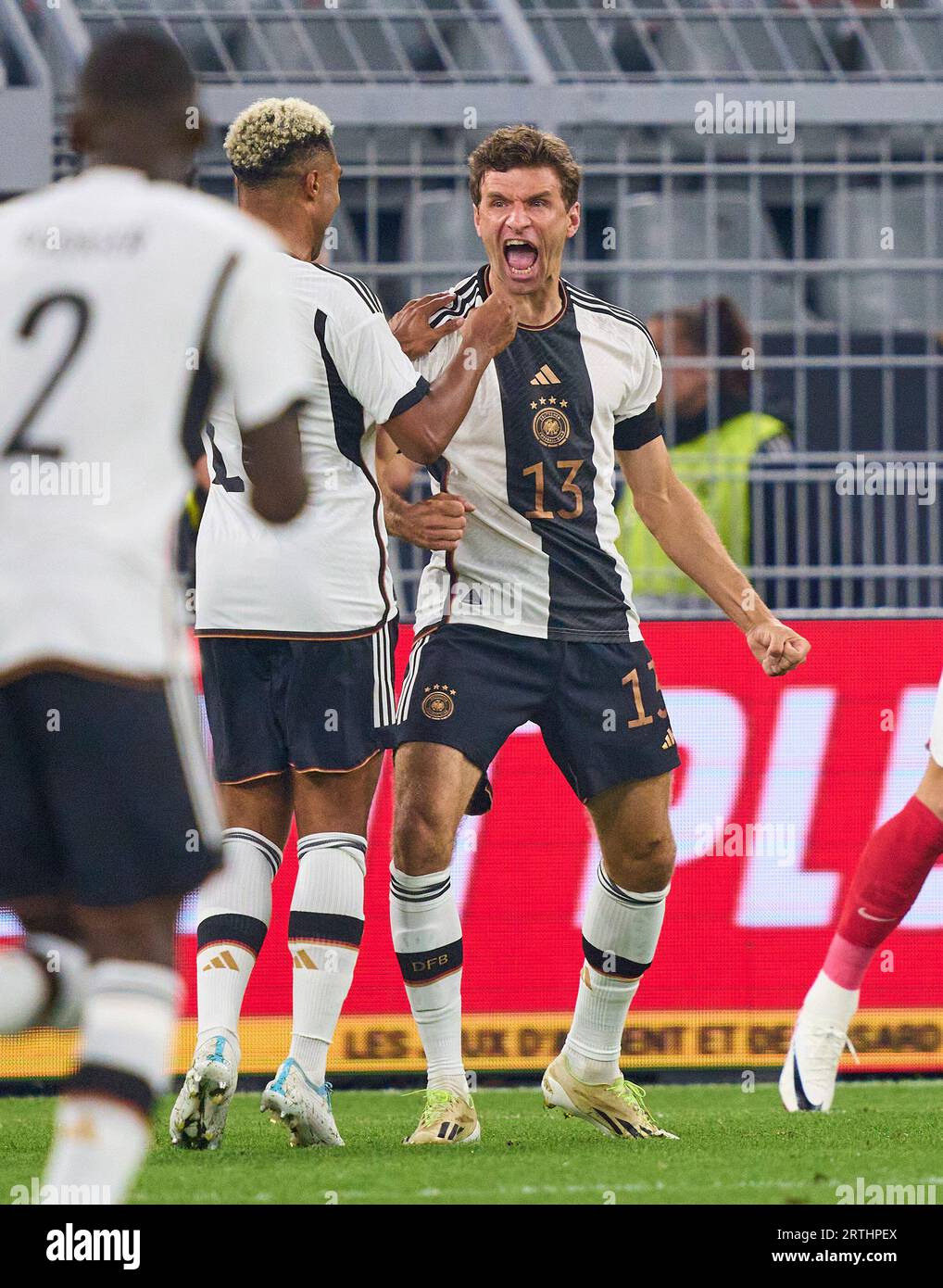 Thomas Müller, Mueller, DFB 13 punteggi, tiri goal , Tor, Treffer, Torschuss, 1-0, celebra il suo obiettivo, Happy, ridi, festeggia, nella partita amichevole GERMANIA - FRANCIA 2-1 DEUTSCHLAND - FRANKREICH 2-1 preparazione per i Campionati europei 2024 in Germania, stagione 2023/2024, il 12 settembre 2023 a Dortmund, Germania. © Peter Schatz / Alamy Live News Foto Stock