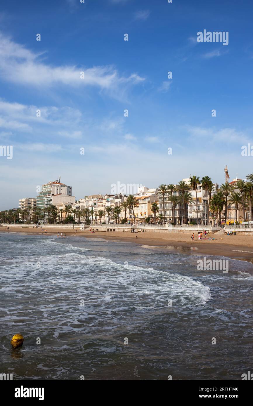 In Spagna, in Catalogna, Sitges, città costiera al Mare Mediterraneo Foto Stock