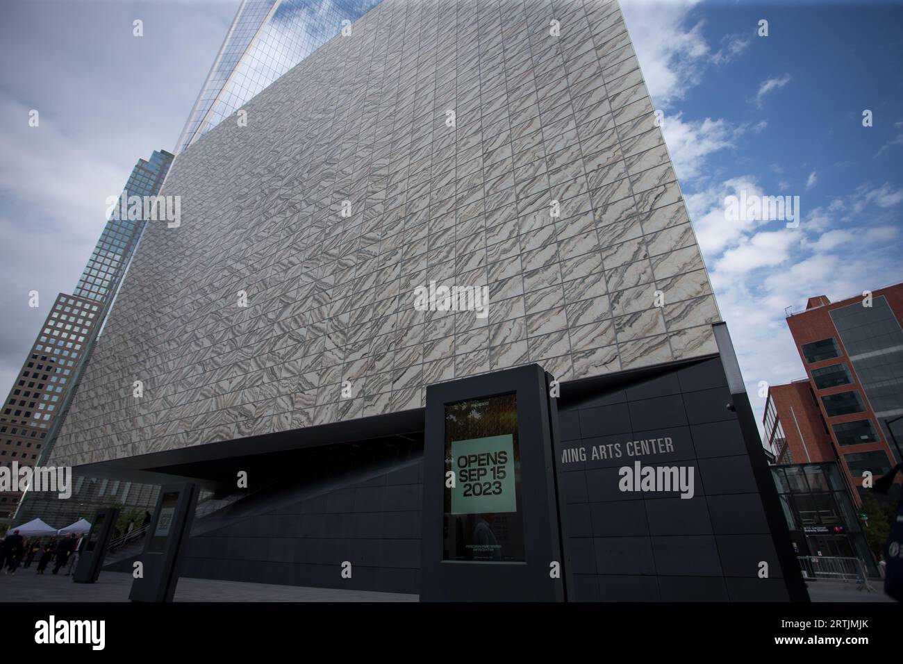 Visita il Perelman Performing Arts Center a Lower Manhattan, New York, il 13 settembre 2023. Il centro delle arti dello spettacolo, costruito al Ground zero a Lower Manhattan, dovrebbe aprire il 19 settembre 2023, con il primo di cinque concerti incentrati sul tema del rifugio. Credito: Brazil Photo Press/Alamy Live News Foto Stock