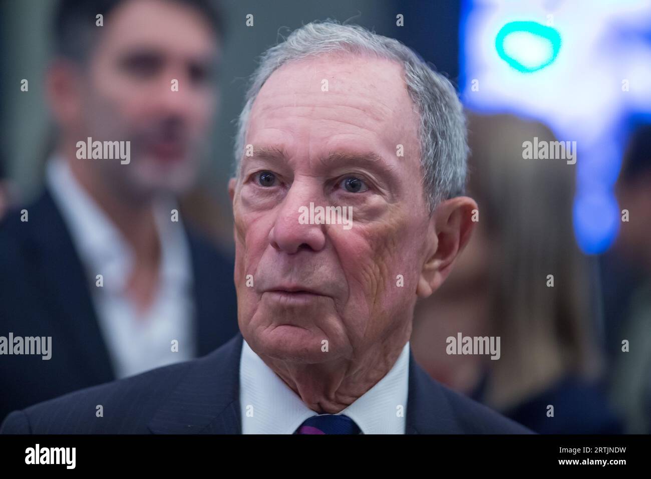 New York City, NY, USA. 13 settembre 2023. L'ex sindaco di New York Michael Bloomberg parla al Perelman Performing Arts Center (PAC NYC) evento stampa di apertura e cerimonia di taglio del nastro il 13 settembre 2023 a New York. Il centro delle arti dello spettacolo, costruito al Ground zero a Lower Manhattan, dovrebbe aprire il 19 settembre 2023, con il primo di cinque concerti incentrati sul tema del rifugio. (Immagine di credito: © William Volcov/ZUMA Press Wire) SOLO USO EDITORIALE! Non per USO commerciale! Foto Stock